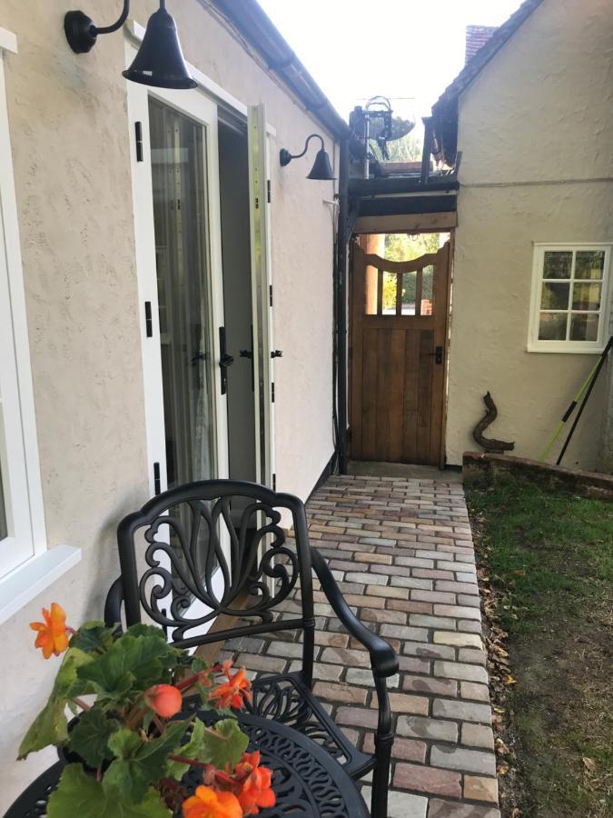 Corner House Luxury Bnb Little Dunmow Eksteriør bilde