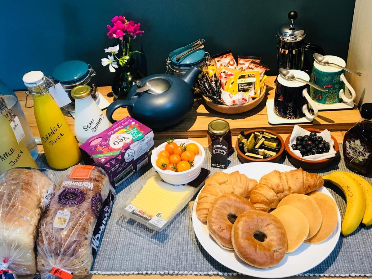 Corner House Luxury Bnb Little Dunmow Eksteriør bilde