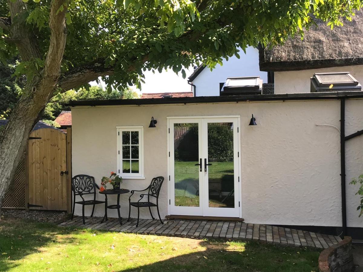 Corner House Luxury Bnb Little Dunmow Eksteriør bilde