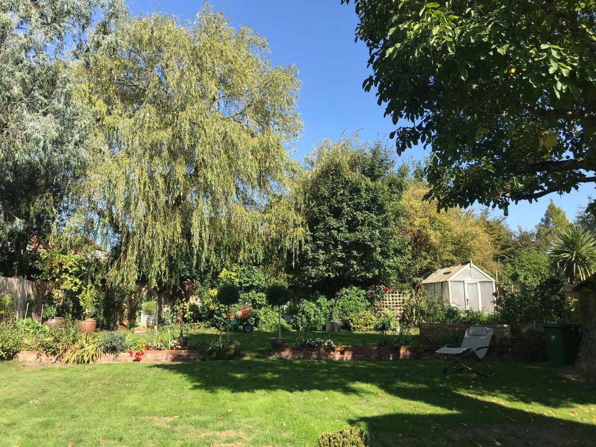 Corner House Luxury Bnb Little Dunmow Eksteriør bilde