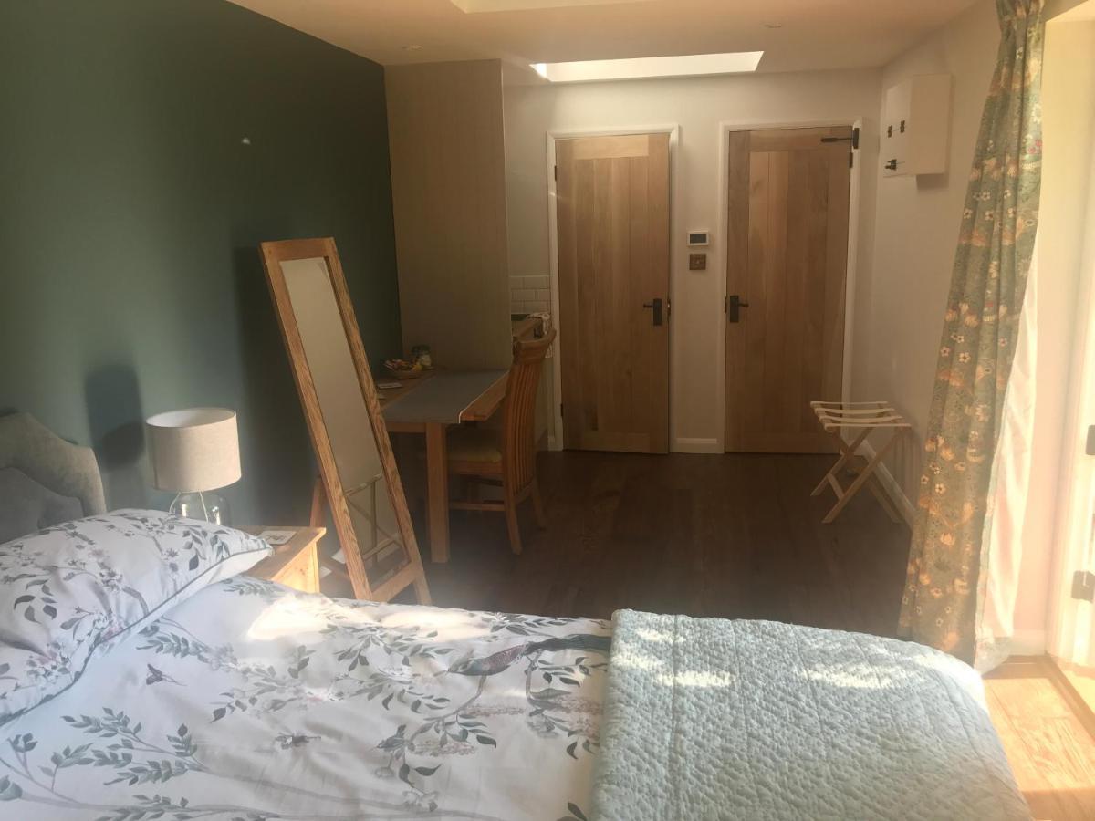 Corner House Luxury Bnb Little Dunmow Eksteriør bilde